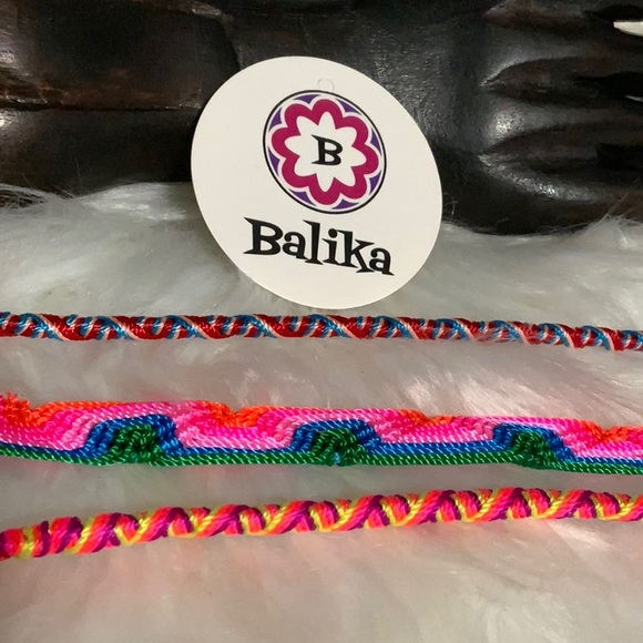 🌸Woven handmade colorful 🍭🌈friendship bracelet. Made in 🇵🇪 Peru - Picture 10 of 12